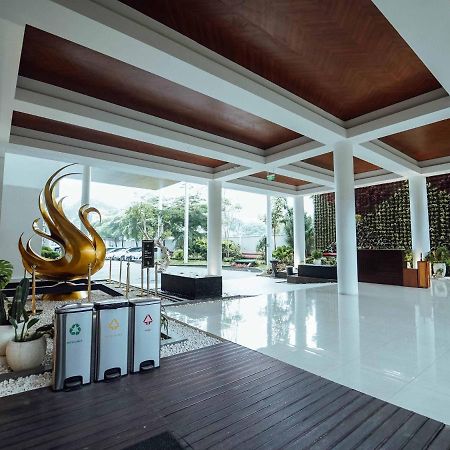 เรย์ Umm โฮเทล มาลัง Hotel มะลัง ภายนอก รูปภาพ